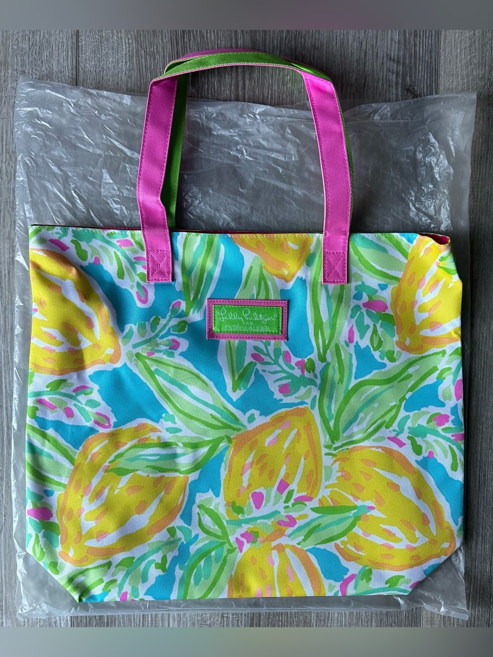 Lilly Pulitzer for Estée Lauder tote never used